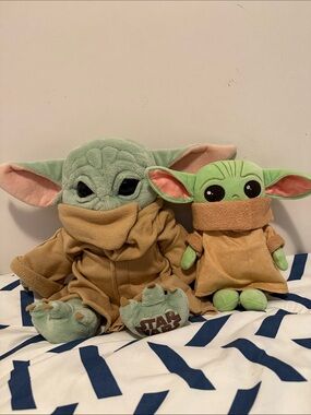 Build-A-Bear Baby Yoda Plush in Green and Tan plus smaller plush Star Wars brand